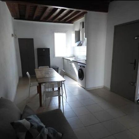 Ferienwohnung La Vue Du Palais Avignon Exterior foto